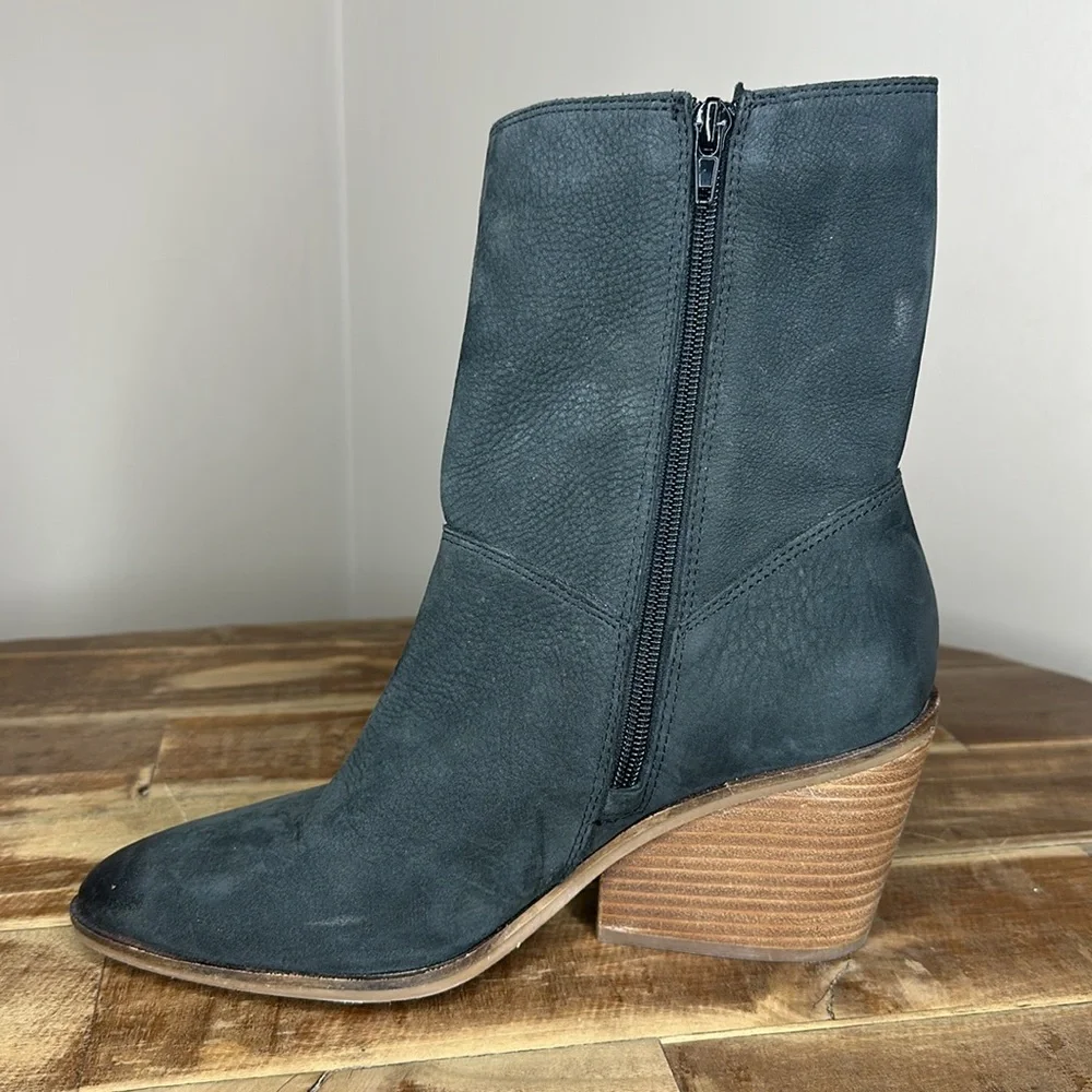Lucky Brand Black Leather Sarey Mid-Height Bootie Womens Size 8